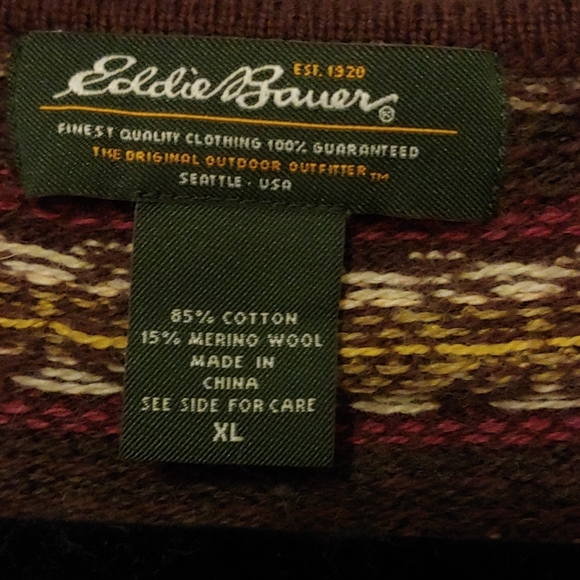 Eddie Bauer beige/pattern cardigan - Picture 2 of 5